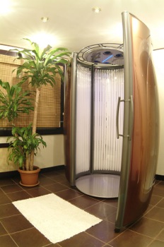 вертикальный турбо солярий в салоне красоты Огава в Митино